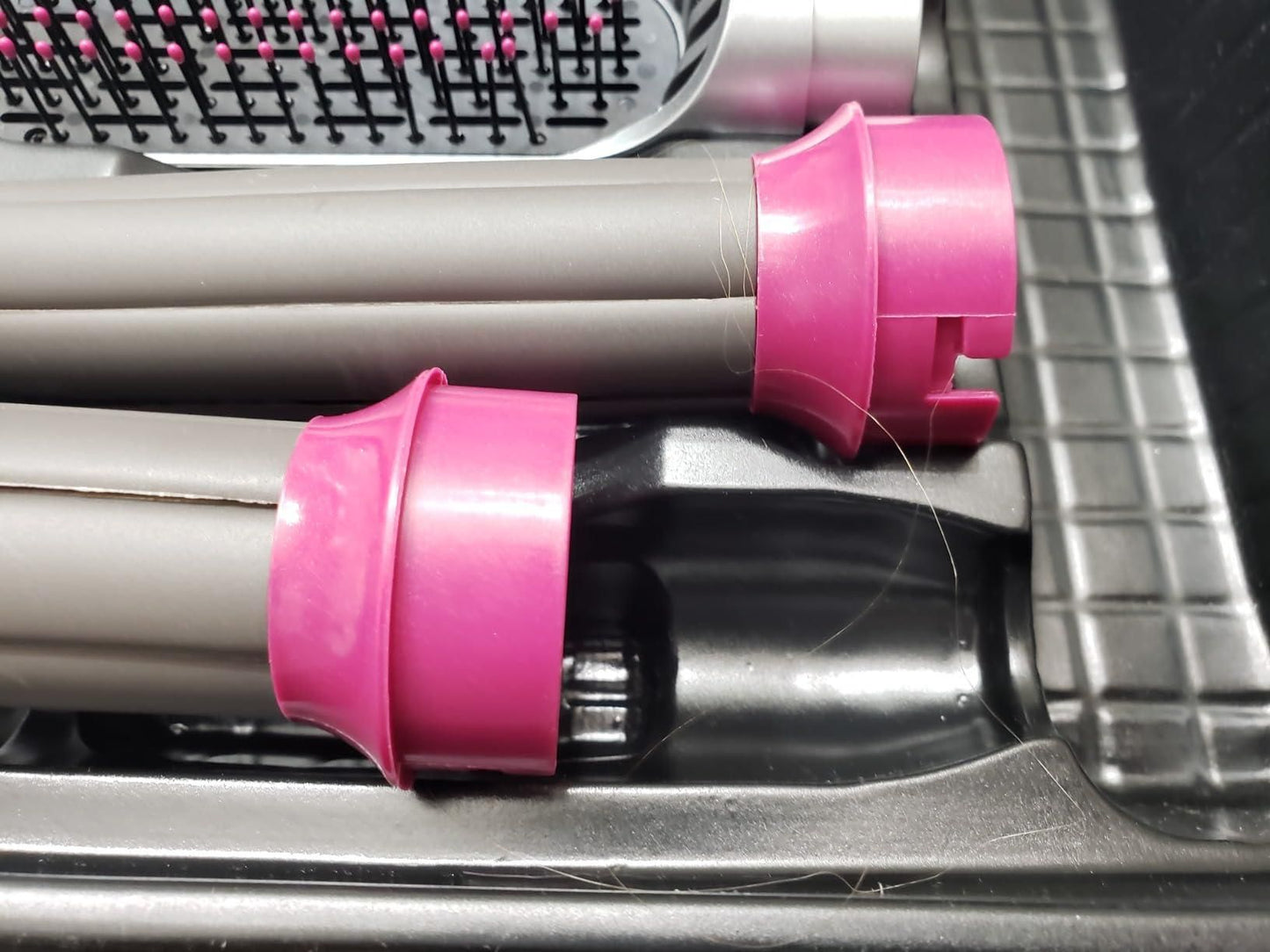 "5-in-1 Hair Styling Tool – Dry, Curl, Straighten & Volumize with One Device